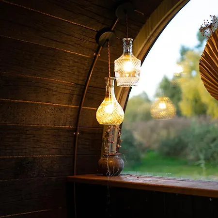 Tiny Winey House No 2 *