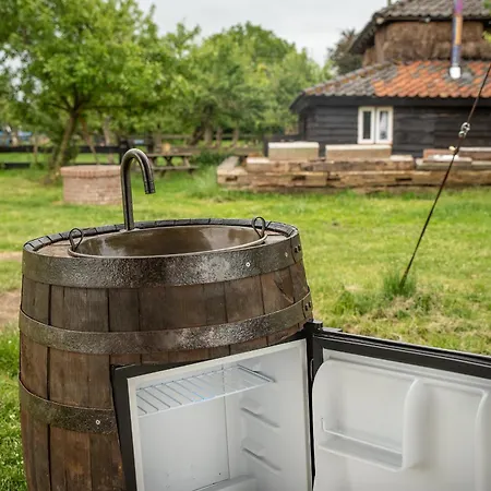 Tiny Winey House No 2 *