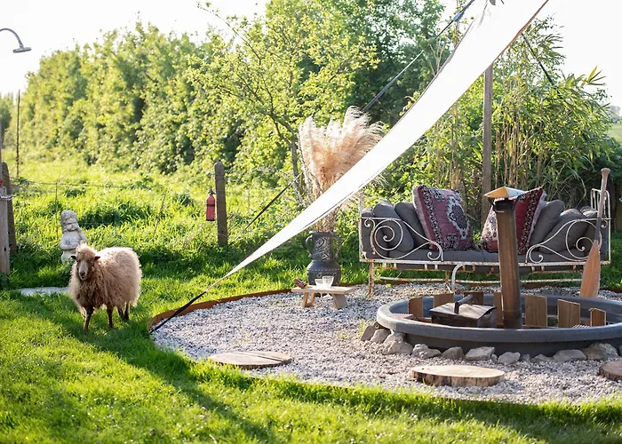 Tiny Winey House No 2 Luxussátor