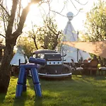 Роскошный шатер Tiny Winey House No 2